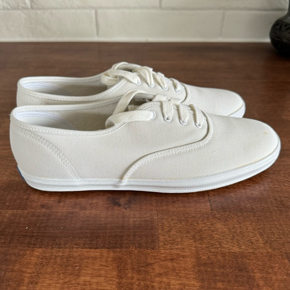 Keds Original Champion Canvas White NIB